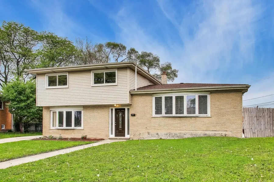 10128 Parke Avenue, Oak Lawn, IL 60453 - #2