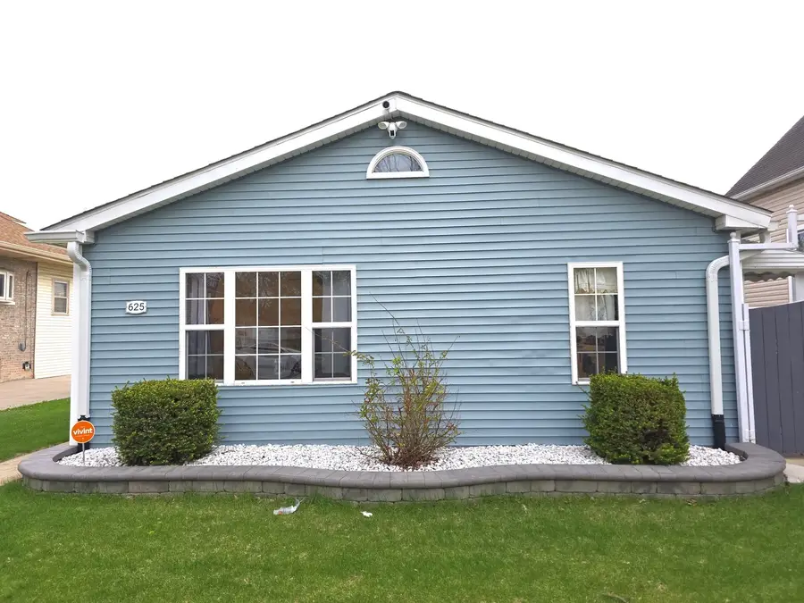 625 S 14th Avenue, Maywood, IL 60153 - #2
