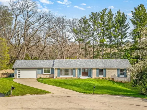 2509 Driftwood Lane W, Rockford, IL 61107