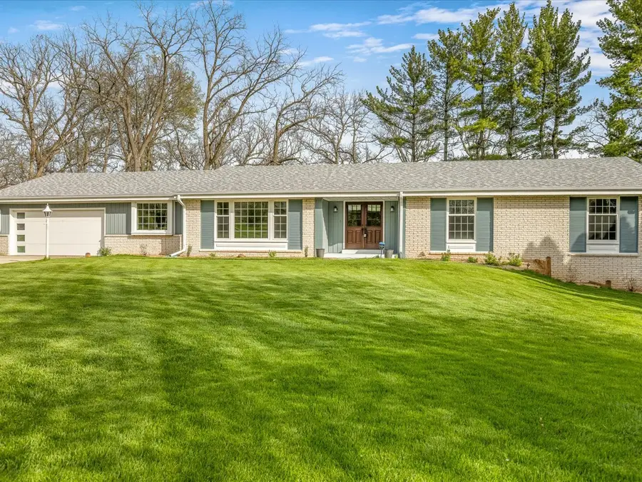 2509 Driftwood Lane W, Rockford, IL 61107 - #3