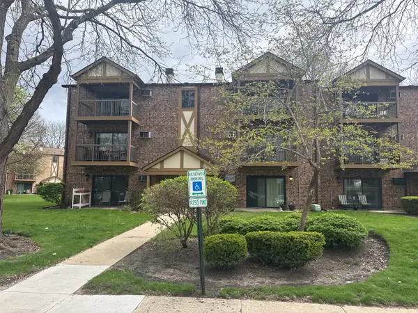 811 S Dwyer Avenue #E, Arlington Heights, IL 60005