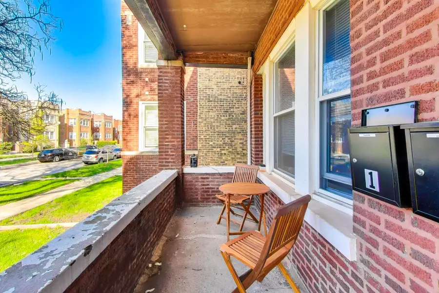 5147 W Cullom Avenue, Chicago, IL 60641 - #2
