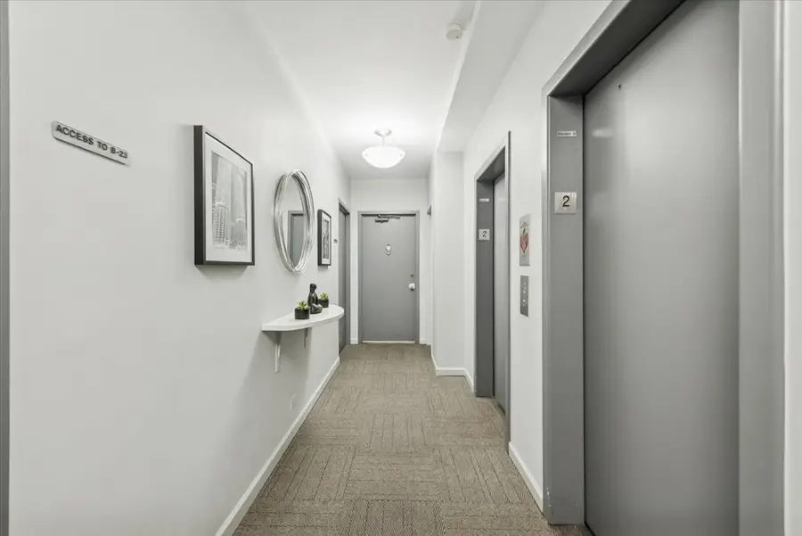 3180 N Lake Shore Drive #2H, Chicago, IL 60657 - #2