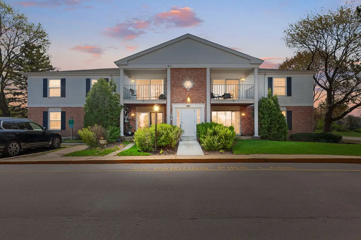 987 Golf Course Road #8, Crystal Lake, IL 60014 - #1