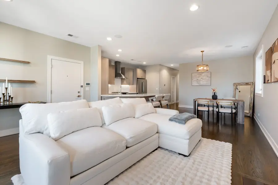 3140 N Elston Avenue #2N, Chicago, IL 60618 - #3