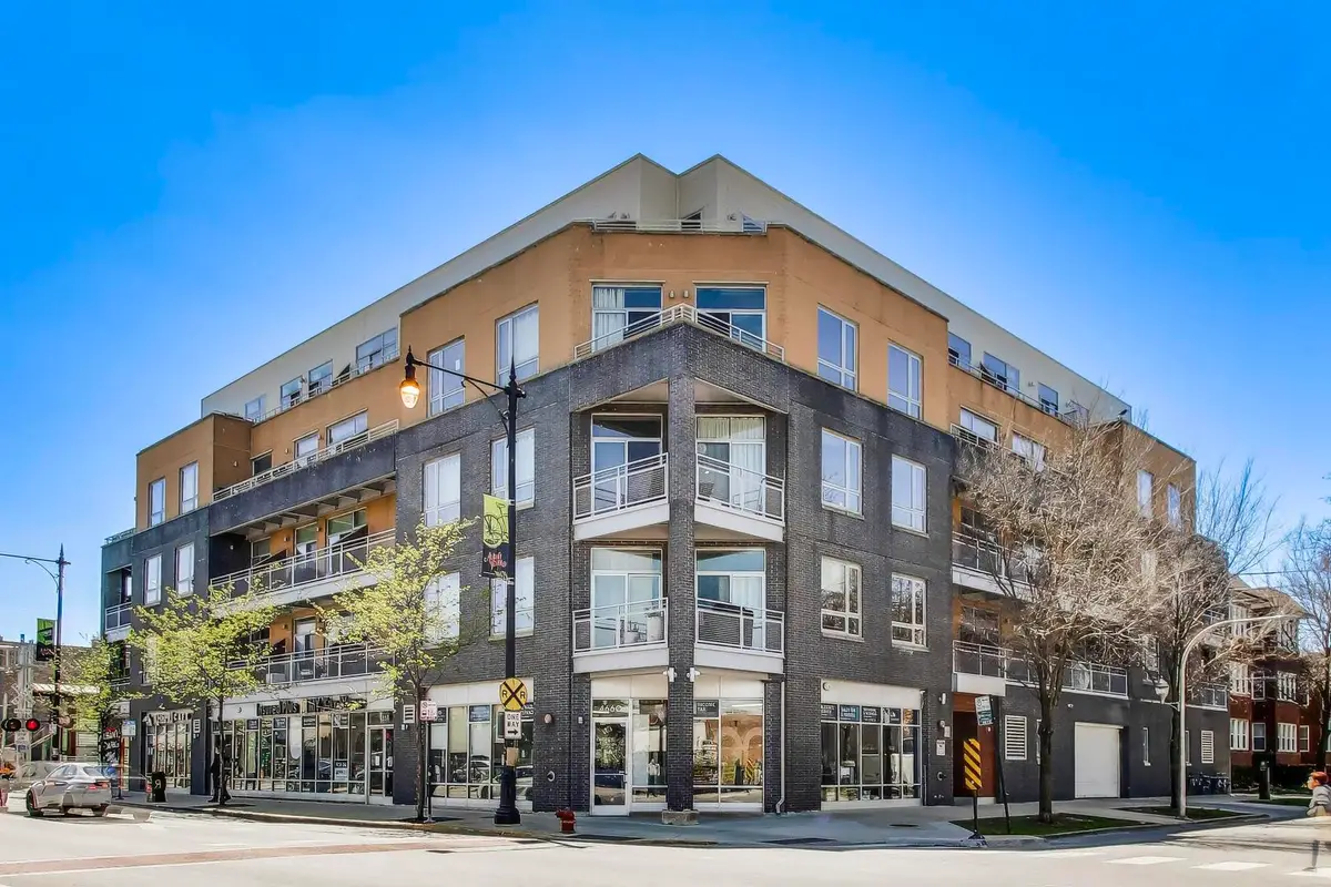 3201 W Leland Avenue #212, Chicago, IL 60625 - #1