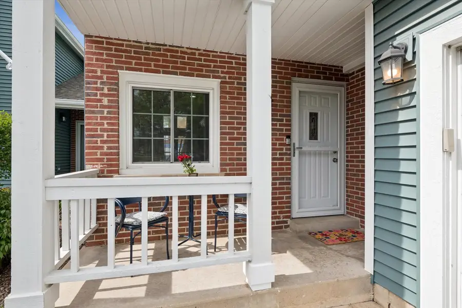 118 S Atherton Court, Bloomingdale, IL 60108 - #2