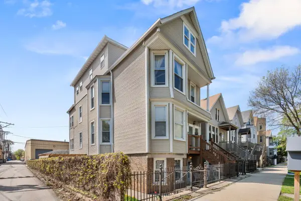 2317 W Barry Avenue, Chicago, IL 60618