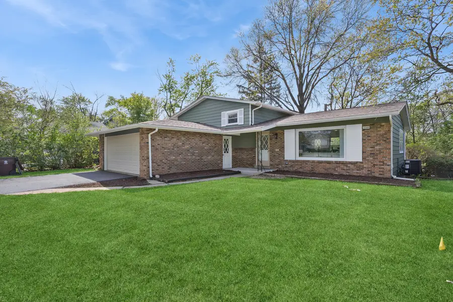 22644 Lakeshore Drive, Richton Park, IL 60471 - #2