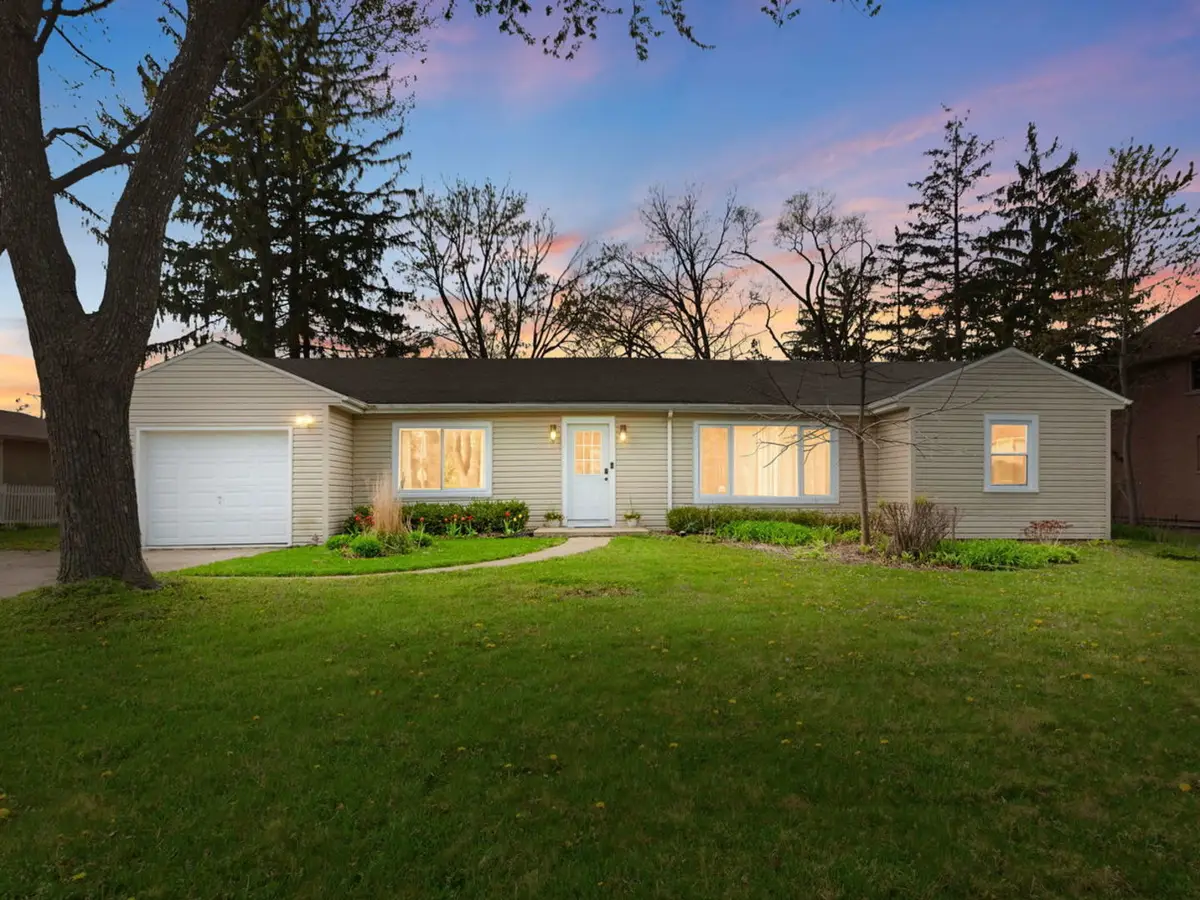 3691 Walters Avenue, Northbrook, IL 60062 - #1