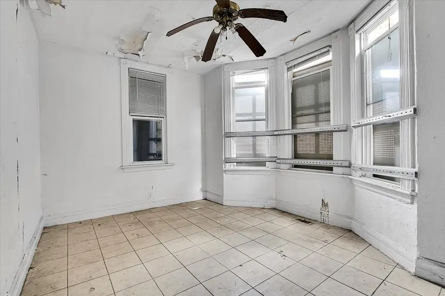 912 W 87th Street, Chicago, IL 60620 - #3