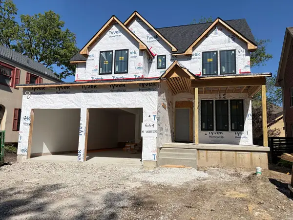 664 N Webster Street, Naperville, IL 60563