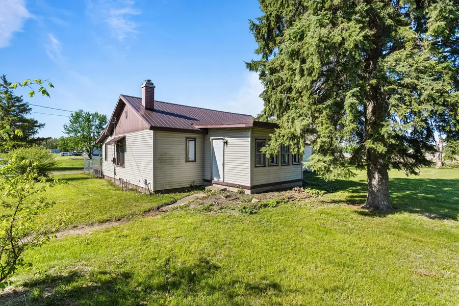 9032 Us Route 150, Oakwood, IL 61858 - #2