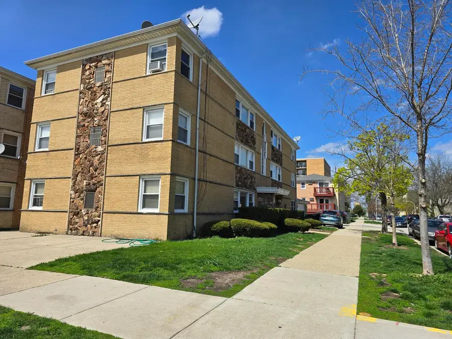 8600 W Summerdale Avenue #1S, Chicago, IL 60656 - #2