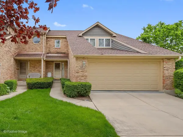 517 Renn Court, Wheaton, IL 60187