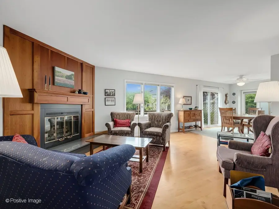 517 Renn Court, Wheaton, IL 60187 - #3