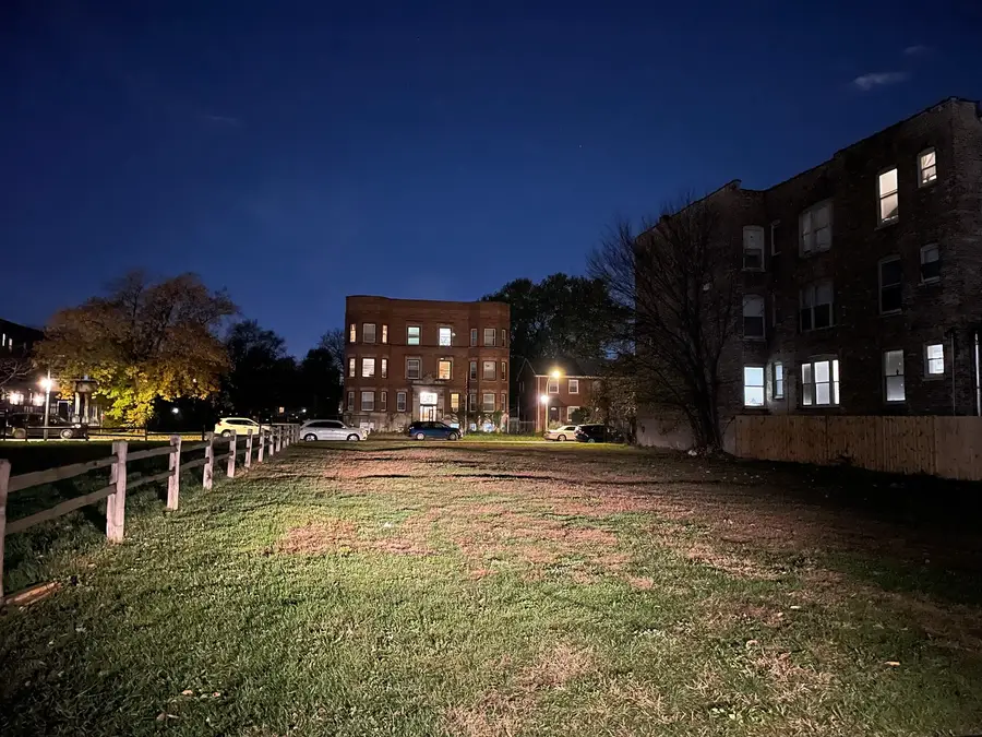 5715 S Calumet Avenue, Chicago, IL 60637 - #2