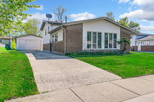 325 Gentry Street, Park Forest, IL 60466