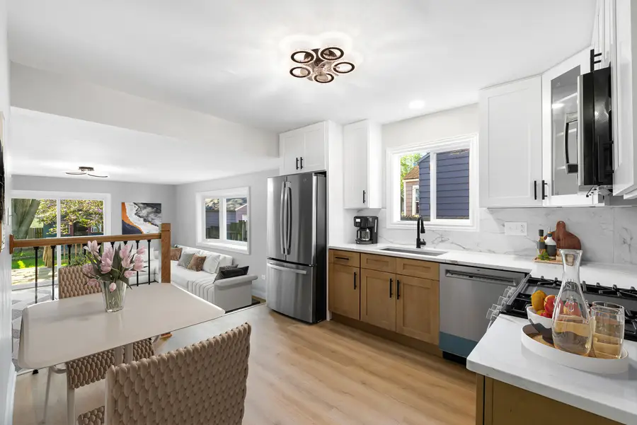 22 N 12th Street, Saint Charles, IL 60174 - #3