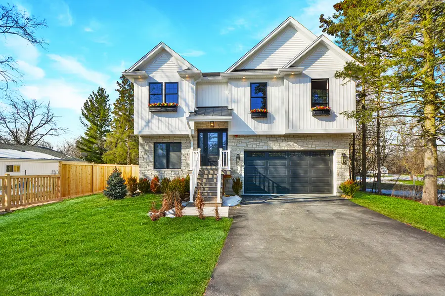 28722 N Madison Avenue, Wauconda, IL 60084 - #2