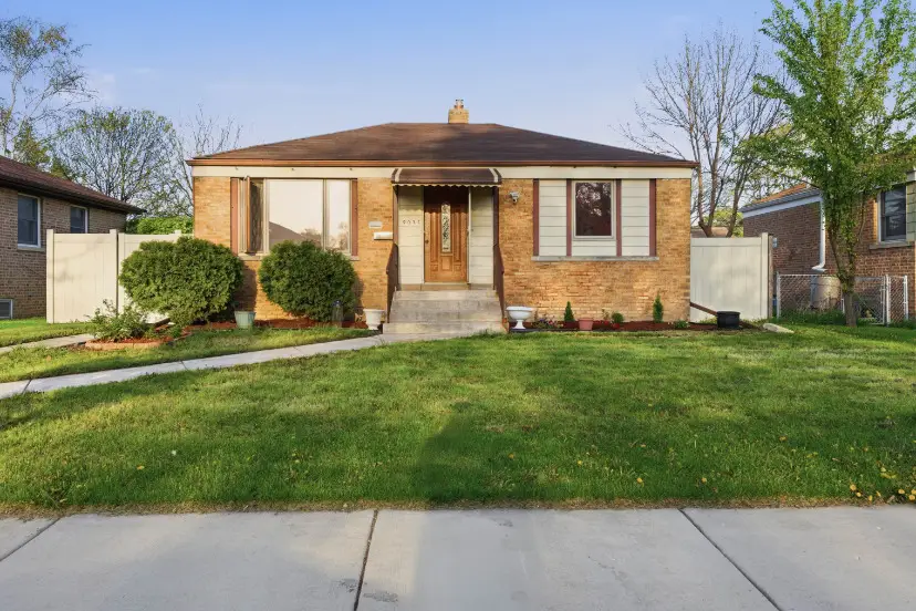 9035 Austin Avenue, Morton Grove, IL 60053 - #1