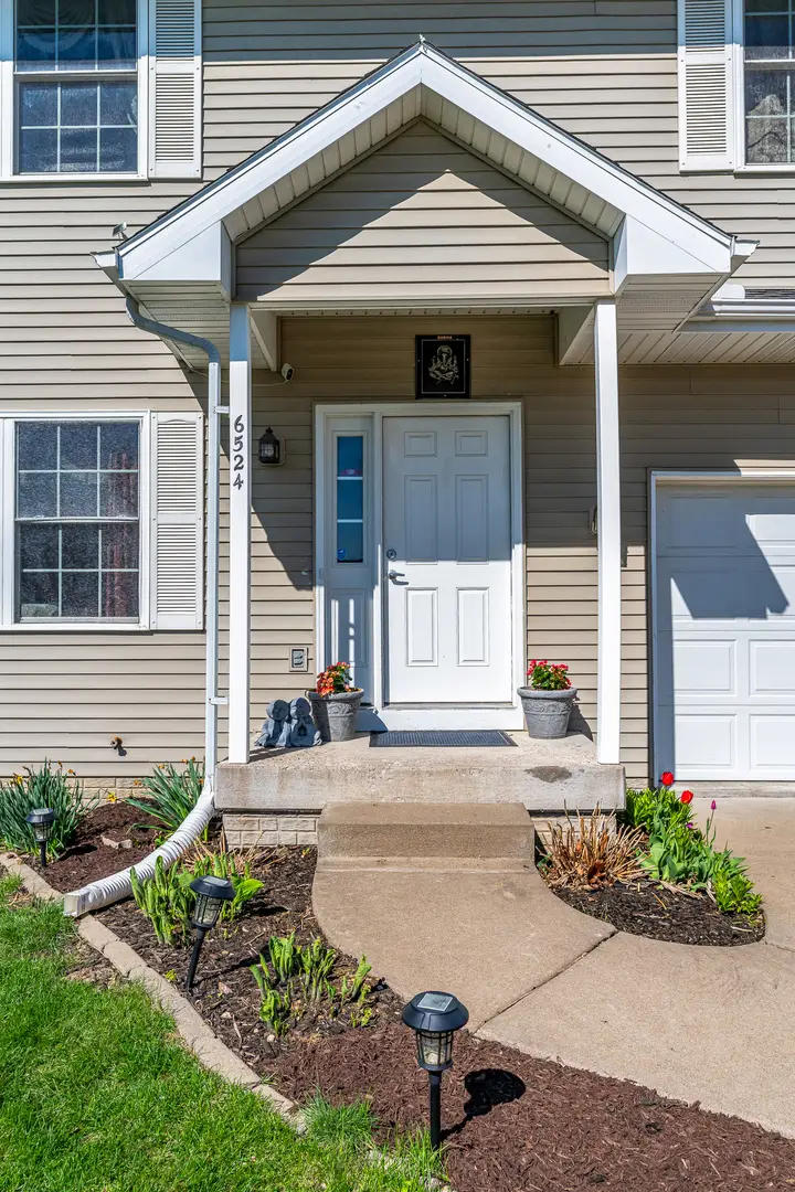 6524 International Drive, Bettendorf, IA 52722 - #2