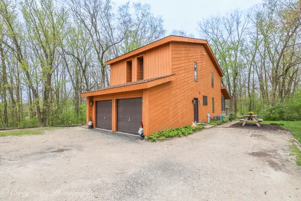 45W984 Mcdonald Road, Hampshire, IL 60140