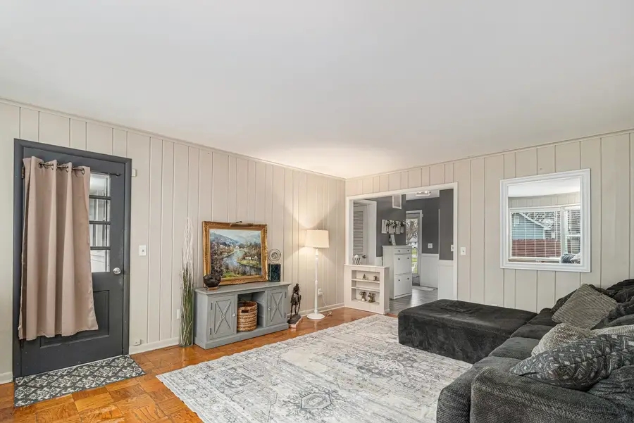 3804 Grove Avenue, McHenry, IL 60050 - #3