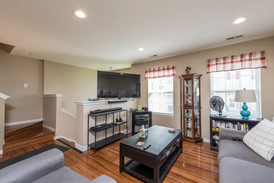 572 Richard Brown Boulevard, Volo, IL 60073 - #3