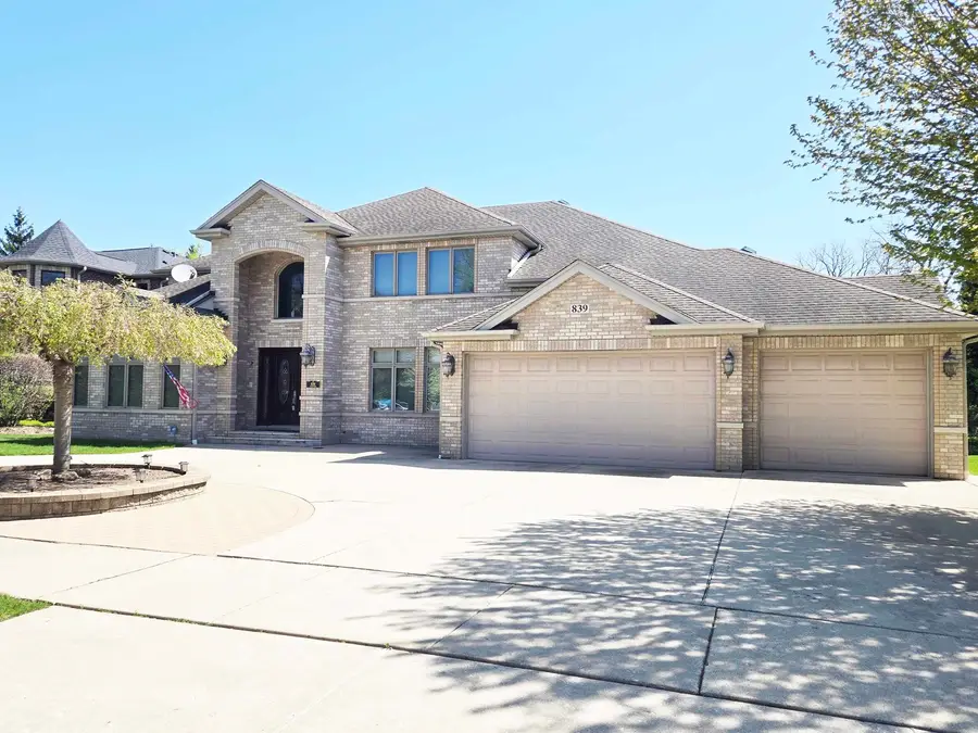 839 Parkside Avenue N, Itasca, IL 60143 - #2