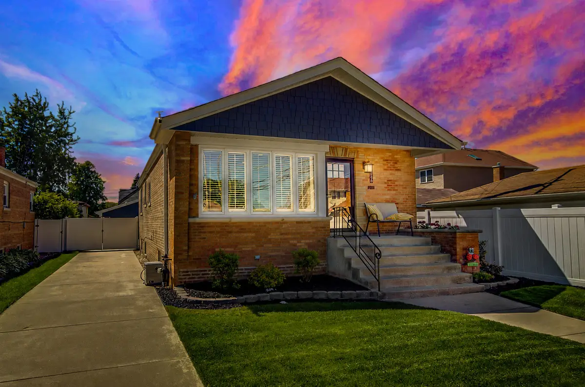 10546 S Drake Avenue, Chicago, IL 60655 - #1