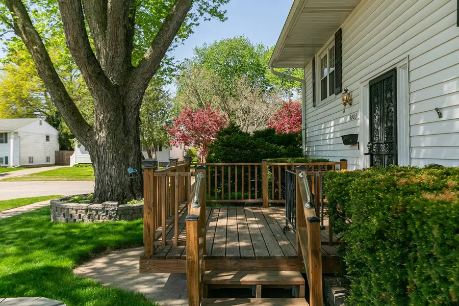 5003 45th Avenue Court, Moline, IL 61265 - #2