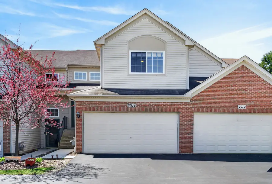 3314 Blue Ridge Drive #3314, Carpentersville, IL 60110 - #2