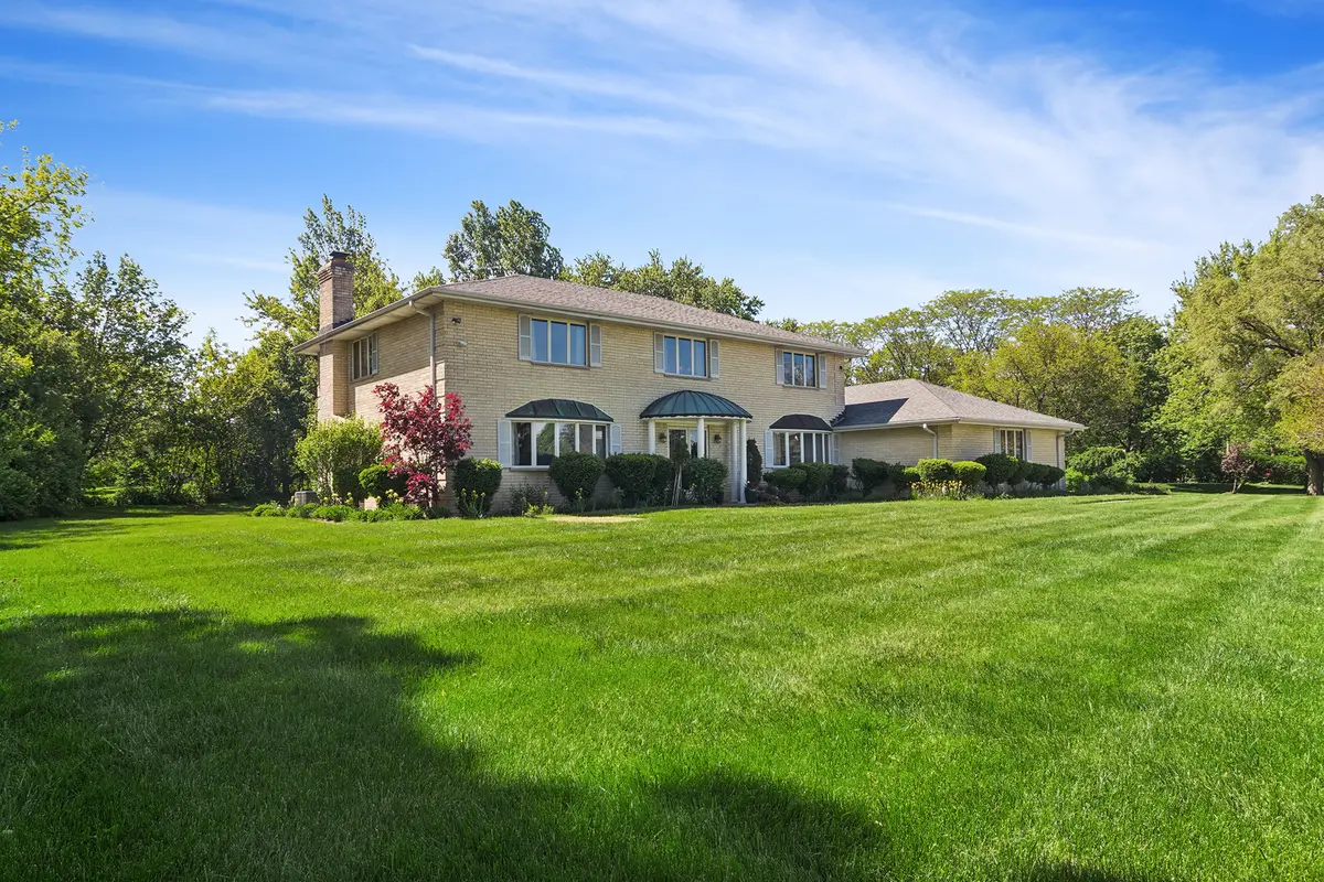 20820 N Middleton Drive, Kildeer, IL 60047 - #1