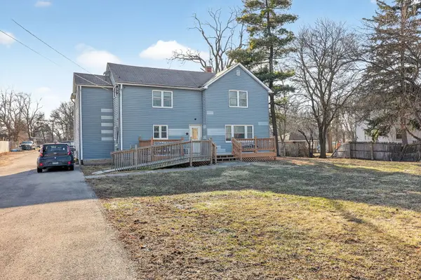 325 Oldfield Road, Downers Grove, IL 60516