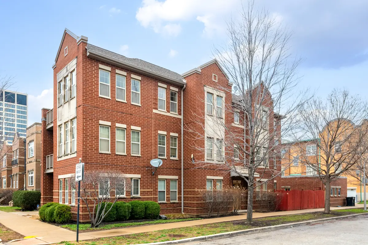 16 W 36th Street, Chicago, IL 60609 - #1