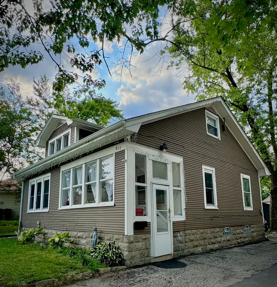 817 Cochrane Avenue, Joliet, IL 60436 - #2