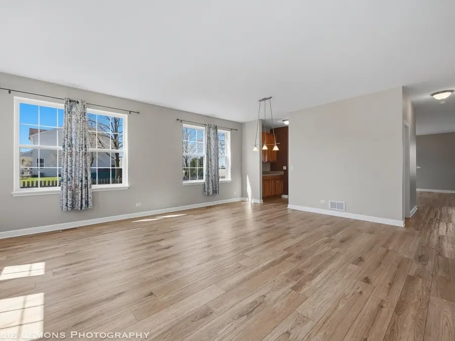 3024 Cookson Avenue, Elgin, IL 60124 - #2