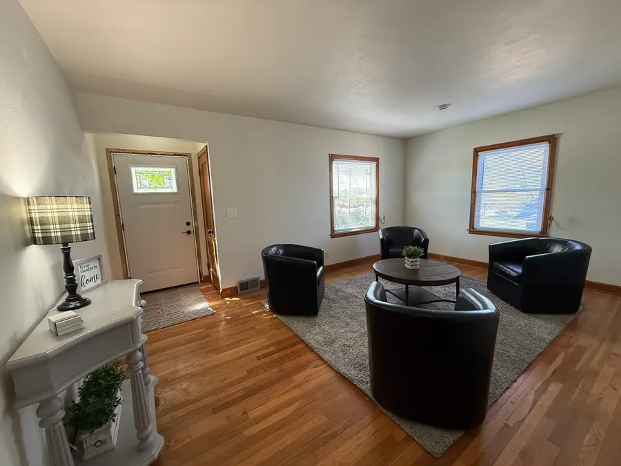 2325 N Marquette Street, Davenport, IA 52804 - #3