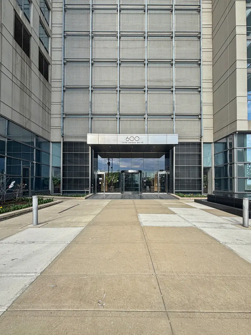 600 N Lake Shore Drive #1609, Chicago, IL 60611 - #2