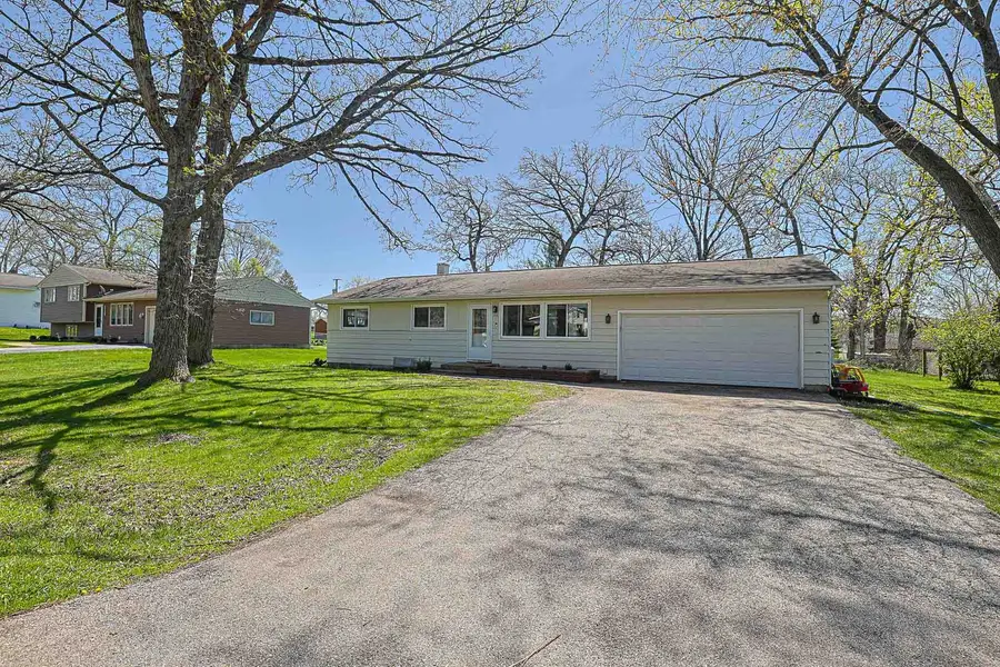 7405 Wooded Shore Drive, Wonder Lake, IL 60097 - #2