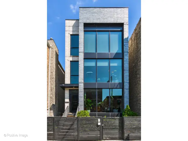 1752 W Augusta Boulevard #1, Chicago, IL 60622