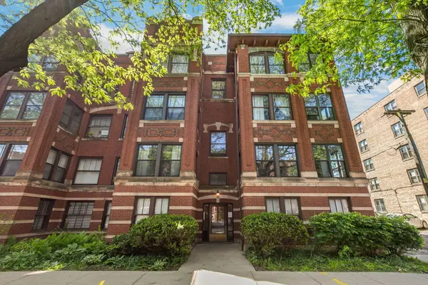 1221 E Hyde Park Boulevard #1, Chicago, IL 60615