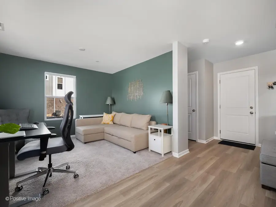 1080 Bogart Street, Des Plaines, IL 60018 - #3