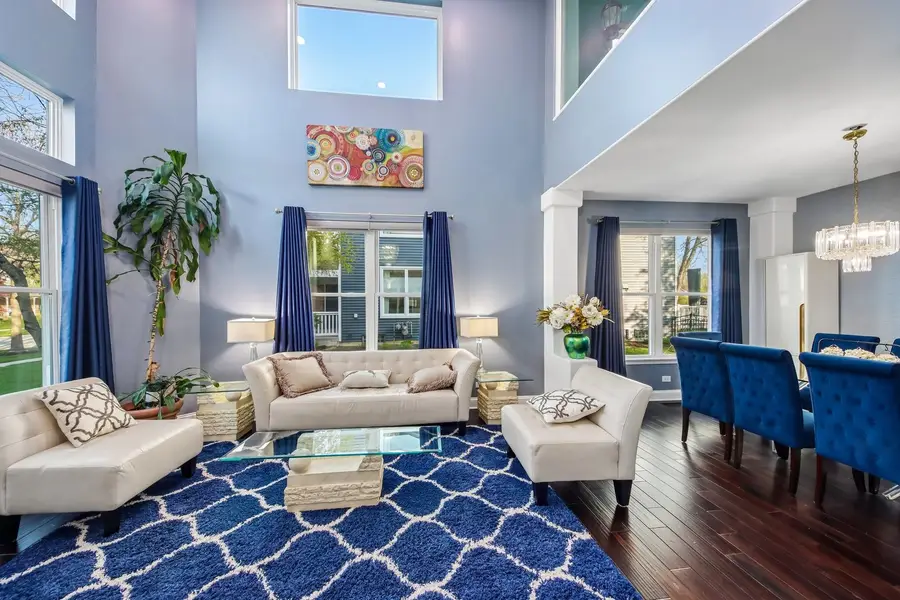 612 E Delgado Drive, Palatine, IL 60074 - #2