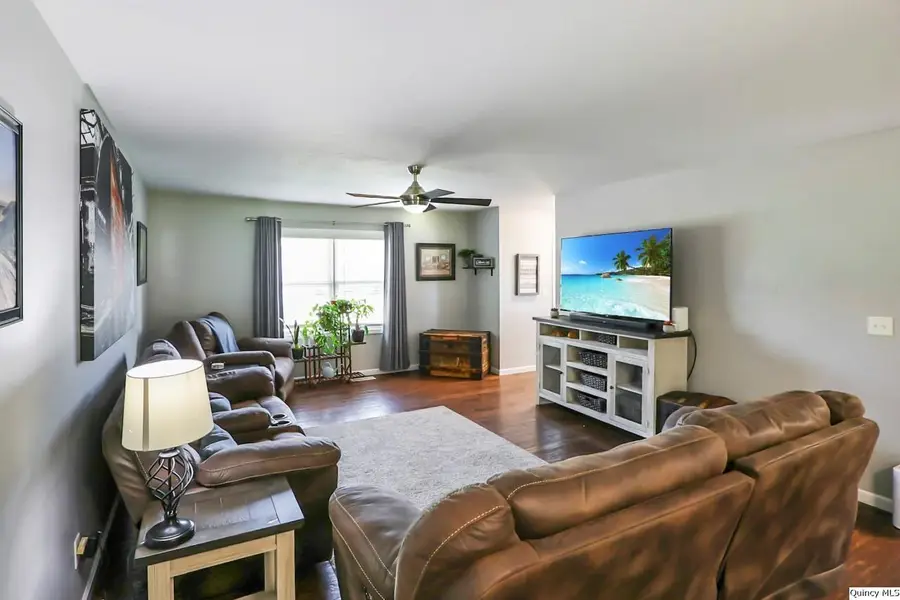 2901 Hayfield Lane, Quincy, IL 62301 - #2