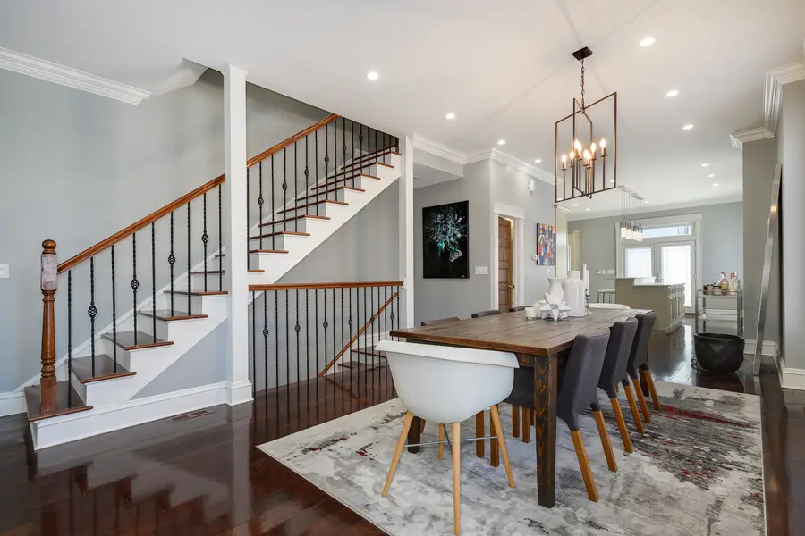 4234 S St Lawrence Avenue, Chicago, IL 60653 - #3