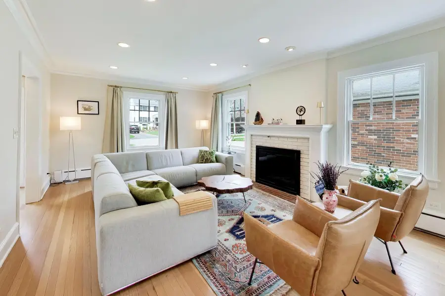 1368 Scott Avenue, Winnetka, IL 60093 - #3