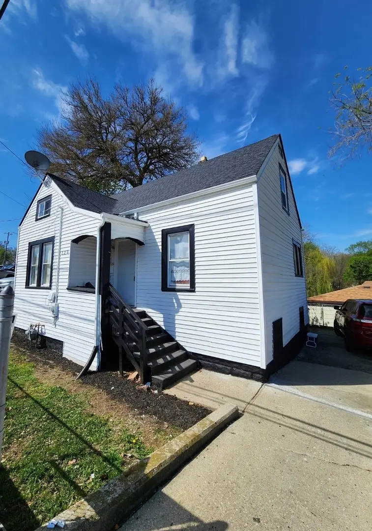 Address Withheld By Seller, Aurora, IL 60505 - #3