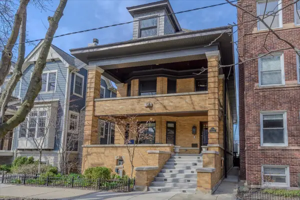 2148 W Giddings Street, Chicago, IL 60625